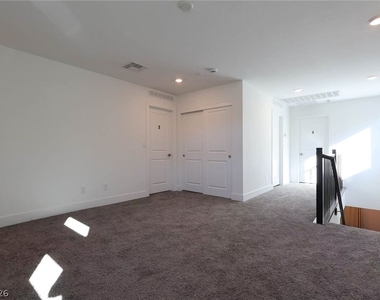 10212 Altavia Rock Street - Photo Thumbnail 7