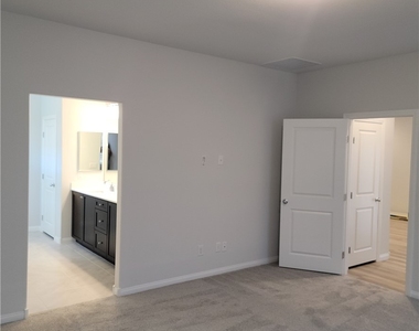 60 Cadence Crest Avenue - Photo Thumbnail 9