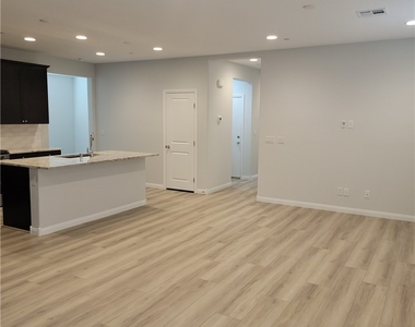 60 Cadence Crest Avenue - Photo Thumbnail 3