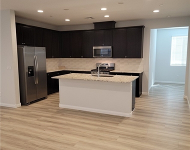 60 Cadence Crest Avenue - Photo Thumbnail 6