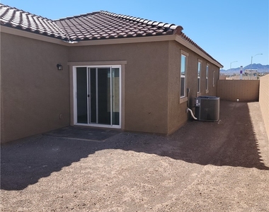60 Cadence Crest Avenue - Photo Thumbnail 21