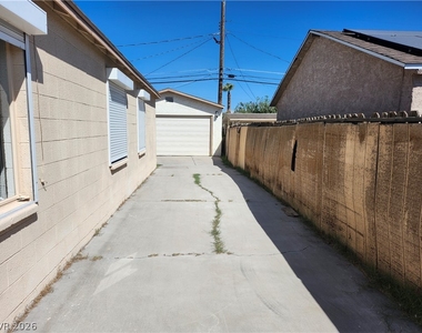 4624 Evergreen Place - Photo Thumbnail 31