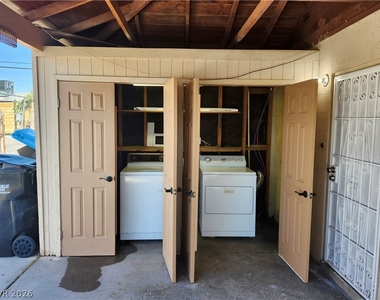 4624 Evergreen Place - Photo Thumbnail 28