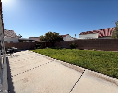 2139 Meadow Green Avenue - Photo Thumbnail 29