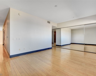 2715 W Pebble Road - Photo Thumbnail 25