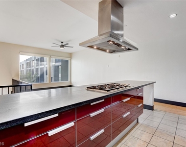 2715 W Pebble Road - Photo Thumbnail 22