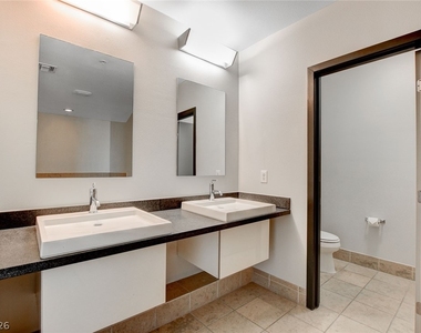 2715 W Pebble Road - Photo Thumbnail 29