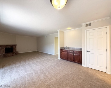 4431 Alexis Drive - Photo Thumbnail 6