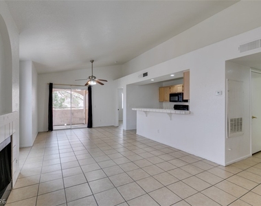 7570 W Flamingo Road - Photo Thumbnail 11