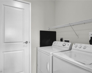 8255 Las Vegas Boulevard - Photo Thumbnail 26
