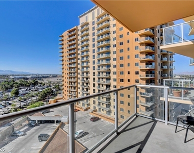 8255 Las Vegas Boulevard - Photo Thumbnail 30