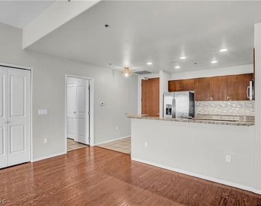 8255 Las Vegas Boulevard - Photo Thumbnail 7