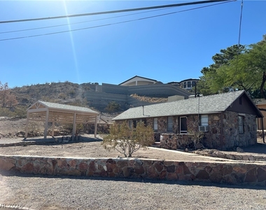 14 Valley View Lane - Photo Thumbnail 2
