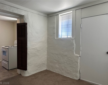14 Valley View Lane - Photo Thumbnail 6