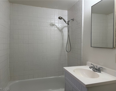 14 Valley View Lane - Photo Thumbnail 8