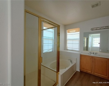 4432 Mount Penteli Avenue - Photo Thumbnail 22