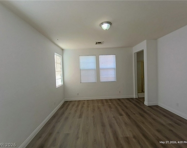 4432 Mount Penteli Avenue - Photo Thumbnail 20