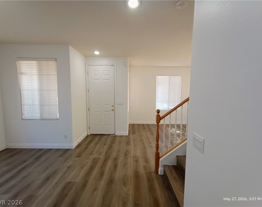 4432 Mount Penteli Avenue - Photo Thumbnail 9
