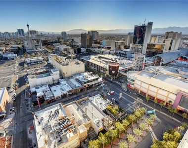 150 Las Vegas Boulevard - Photo Thumbnail 57