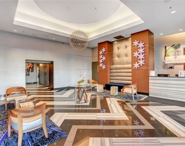 150 Las Vegas Boulevard - Photo Thumbnail 59