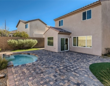 2692 Niddrie Avenue - Photo Thumbnail 10