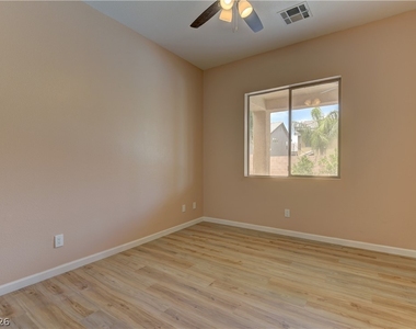 5862 Bluthe Bridge Avenue - Photo Thumbnail 13