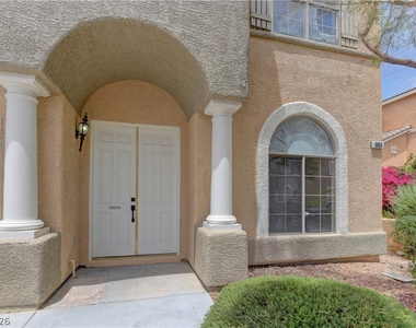 5862 Bluthe Bridge Avenue - Photo Thumbnail 2