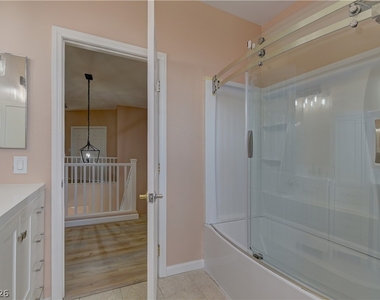 5862 Bluthe Bridge Avenue - Photo Thumbnail 27