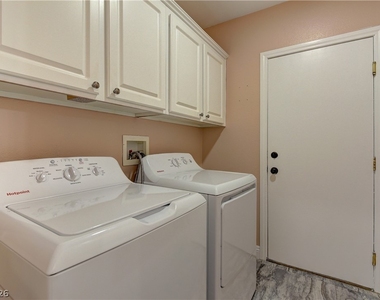 5862 Bluthe Bridge Avenue - Photo Thumbnail 15
