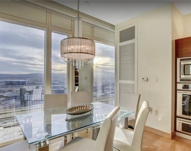 3750 Las Vegas Boulevard - Photo Thumbnail 10