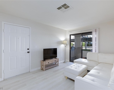 5171 Lindell Road - Photo Thumbnail 4