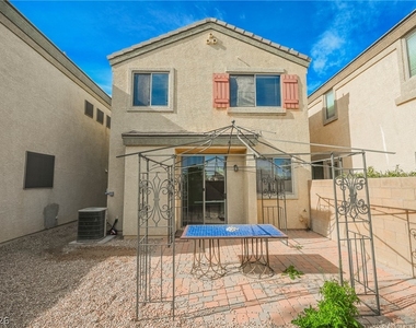 8212 Strawberry Spring Street - Photo Thumbnail 23