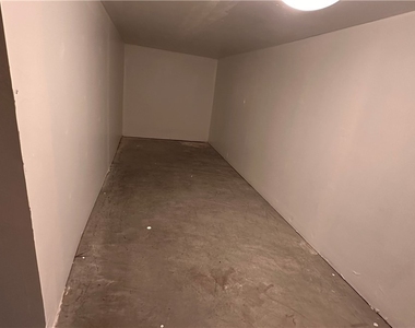 5268 Island Chain Road - Photo Thumbnail 6