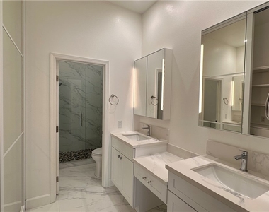 5268 Island Chain Road - Photo Thumbnail 27