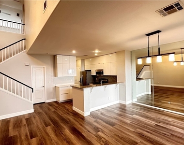 5268 Island Chain Road - Photo Thumbnail 13