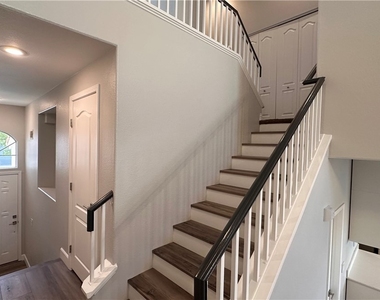 5268 Island Chain Road - Photo Thumbnail 19