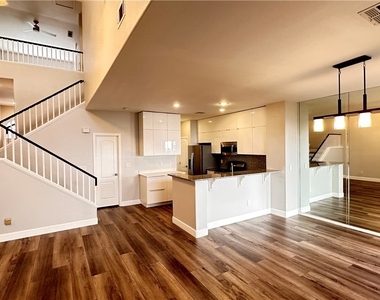5268 Island Chain Road - Photo Thumbnail 12
