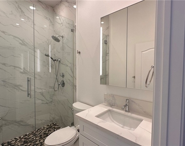 5268 Island Chain Road - Photo Thumbnail 39