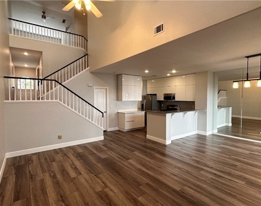 5268 Island Chain Road - Photo Thumbnail 14