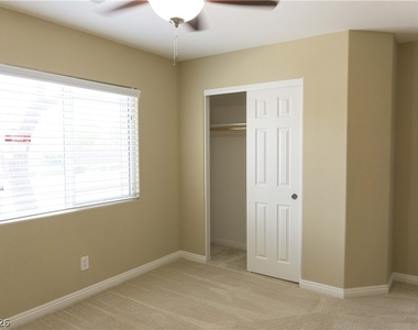7846 Whitlocks Mill Avenue - Photo Thumbnail 6