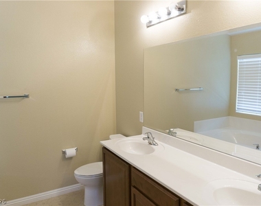 7846 Whitlocks Mill Avenue - Photo Thumbnail 14