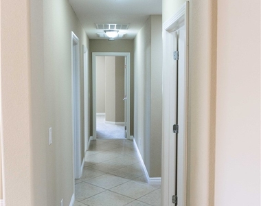7846 Whitlocks Mill Avenue - Photo Thumbnail 8