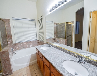 401 Madison Taylor Place - Photo Thumbnail 16