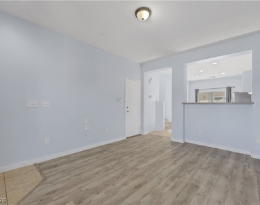 3423 Holly Avenue - Photo Thumbnail 4