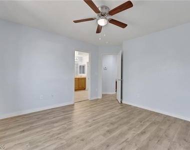 3423 Holly Avenue - Photo Thumbnail 18