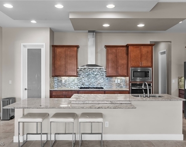 3978 Jacob Lake Circle - Photo Thumbnail 12