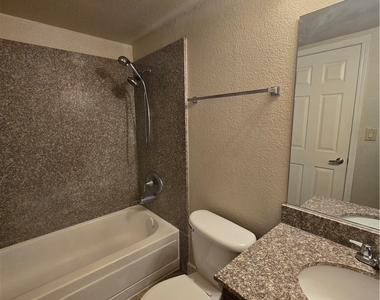 5360 Indian River Drive - Photo Thumbnail 10