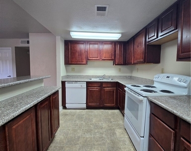 5360 Indian River Drive - Photo Thumbnail 5