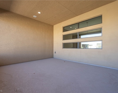 86 Pristine Glen Street - Photo Thumbnail 46