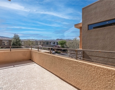 86 Pristine Glen Street - Photo Thumbnail 48